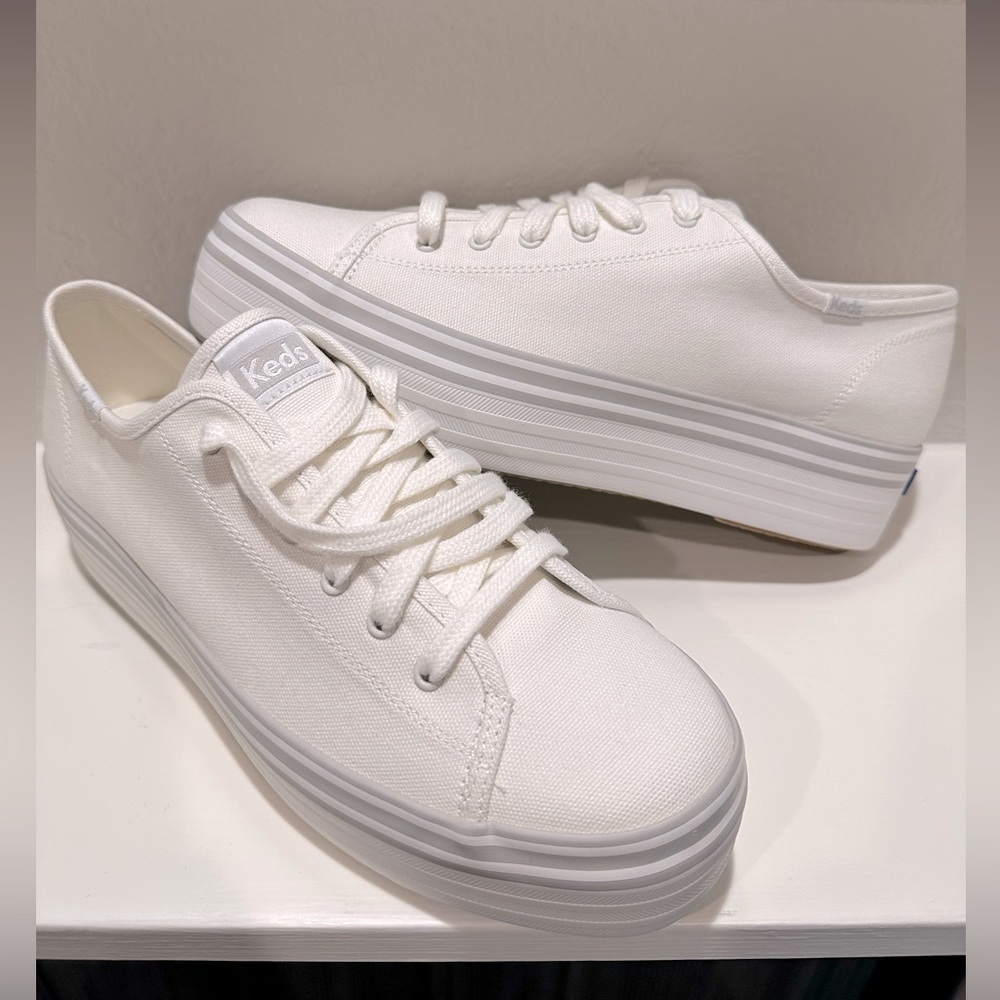 Keds NIB triple up canvas foxing stripe white sneaker size 9.5